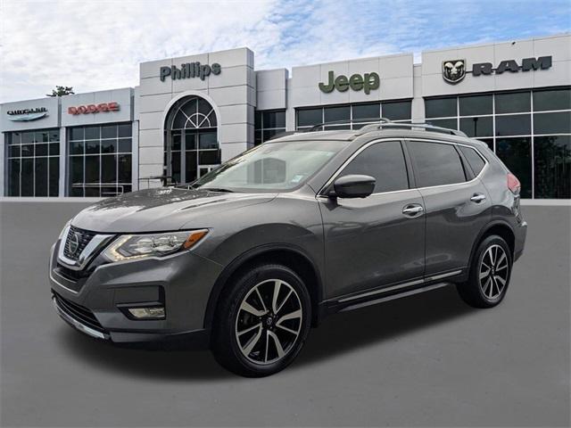 used 2019 Nissan Rogue car, priced at $18,999