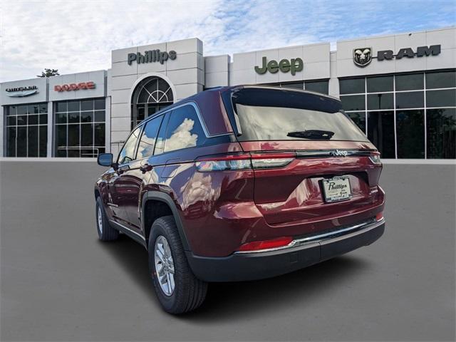 new 2025 Jeep Grand Cherokee car, priced at $42,215