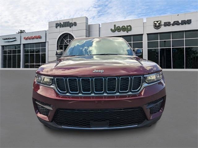 new 2025 Jeep Grand Cherokee car, priced at $42,215