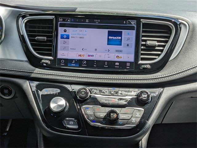 new 2025 Chrysler Pacifica car, priced at $53,340