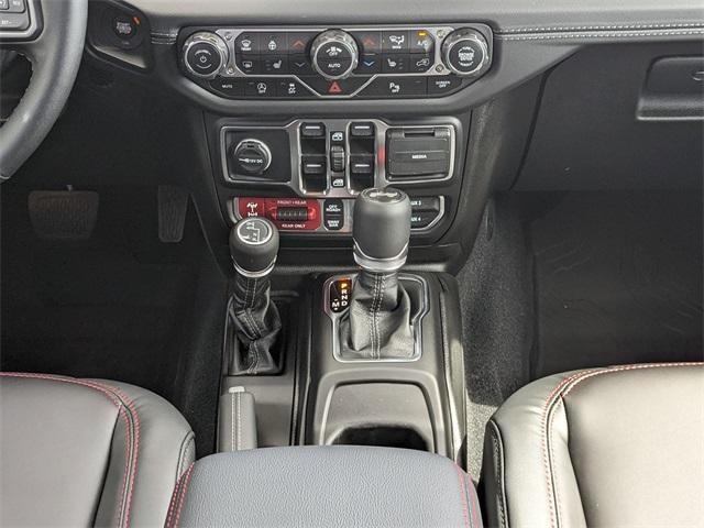 new 2025 Jeep Wrangler car, priced at $69,885