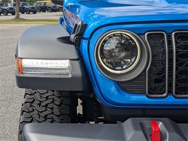 new 2025 Jeep Wrangler car, priced at $69,885