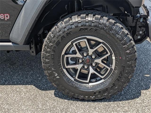 new 2025 Jeep Gladiator car, priced at $56,670