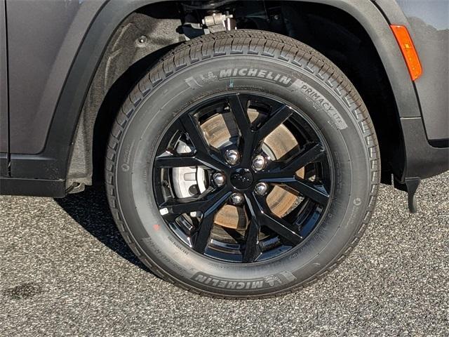 new 2025 Jeep Grand Cherokee L car, priced at $45,030