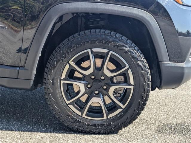 used 2024 Jeep Compass car, priced at $29,999