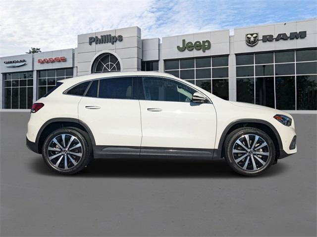 used 2022 Mercedes-Benz GLA 250 car, priced at $31,996