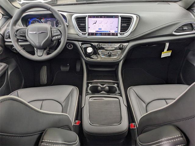 new 2024 Chrysler Pacifica car, priced at $48,915