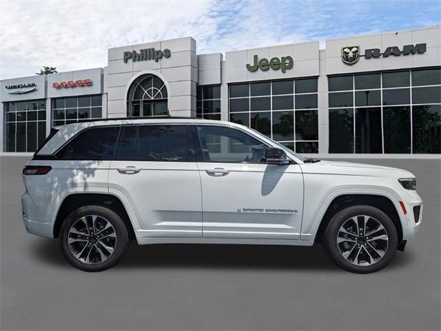 new 2025 Jeep Grand Cherokee car, priced at $59,985