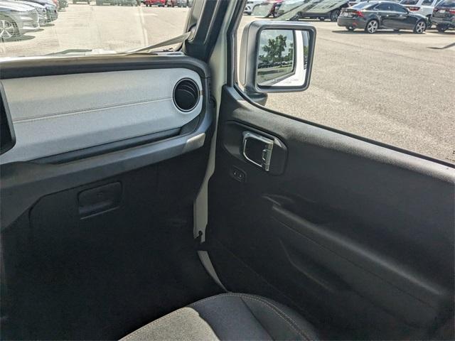 new 2025 Jeep Wrangler car, priced at $48,750