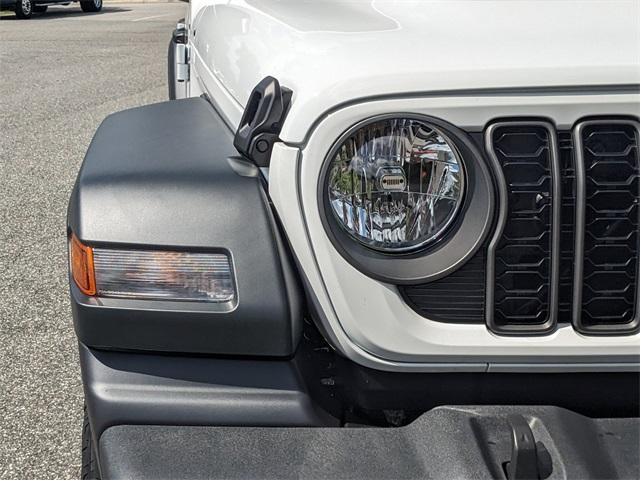 new 2025 Jeep Wrangler car, priced at $48,750