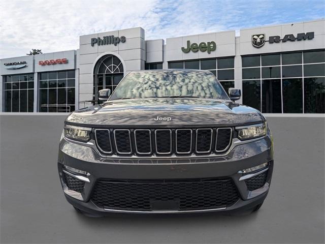 new 2025 Jeep Grand Cherokee car, priced at $48,290