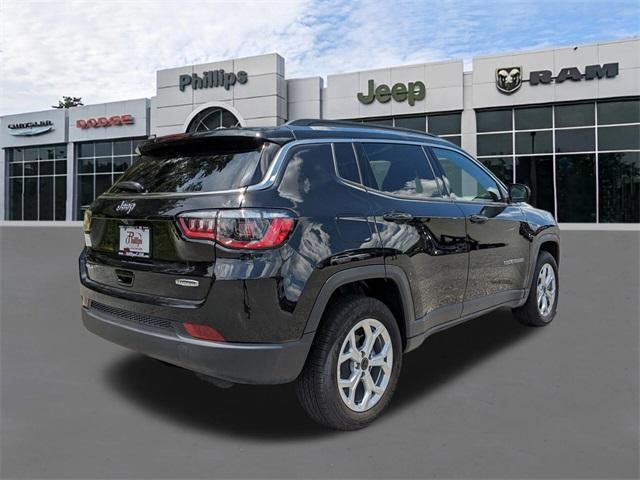 new 2025 Jeep Compass car, priced at $30,760