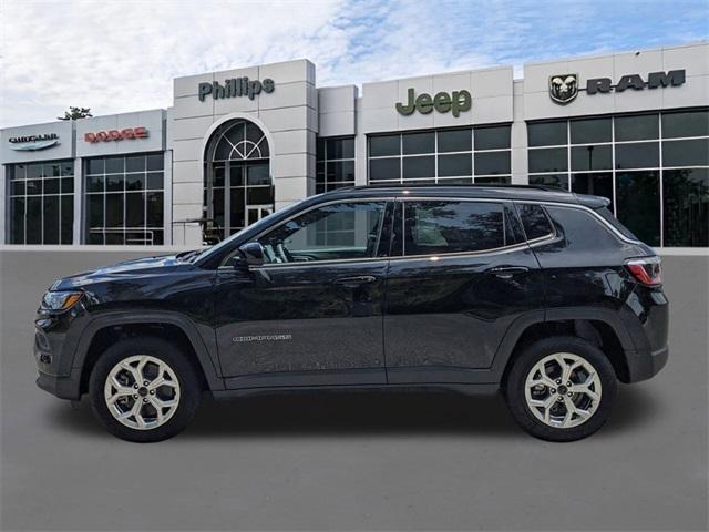 new 2025 Jeep Compass car, priced at $30,760