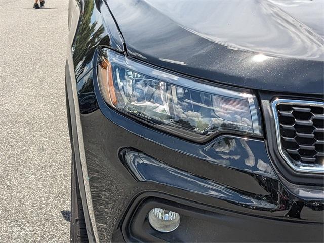 new 2025 Jeep Compass car, priced at $30,760