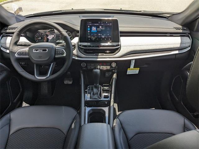 new 2025 Jeep Compass car, priced at $30,760