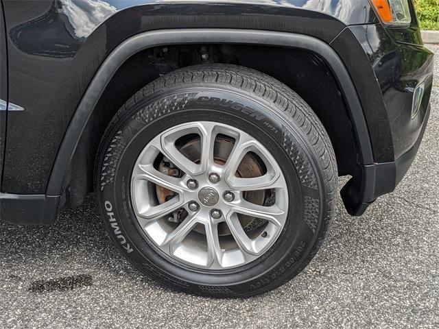 used 2015 Jeep Grand Cherokee car, priced at $13,998