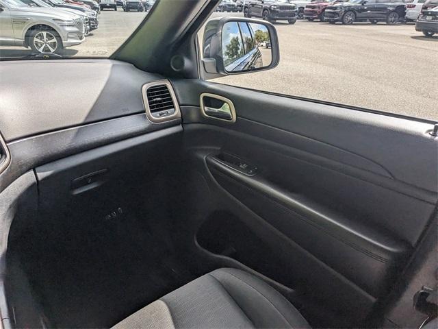 used 2015 Jeep Grand Cherokee car, priced at $13,998