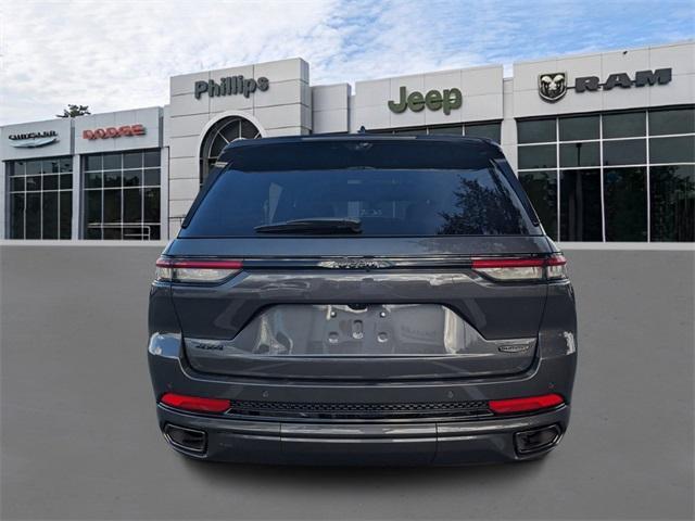 new 2025 Jeep Grand Cherokee car, priced at $70,320