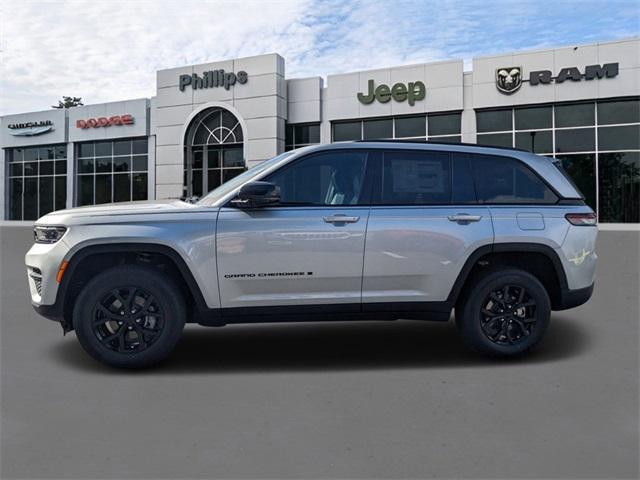 new 2025 Jeep Grand Cherokee car, priced at $43,030