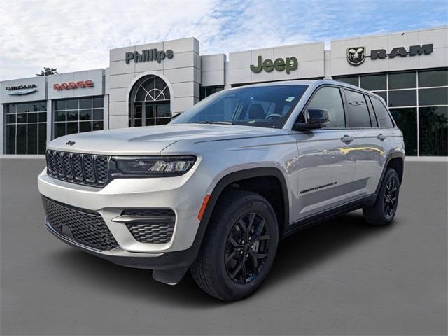 new 2025 Jeep Grand Cherokee car, priced at $43,030