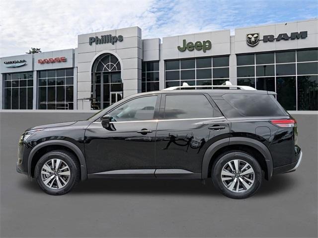 used 2023 Nissan Pathfinder car, priced at $34,931