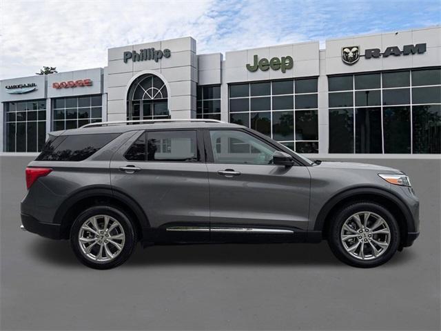 used 2024 Ford Explorer car, priced at $38,704