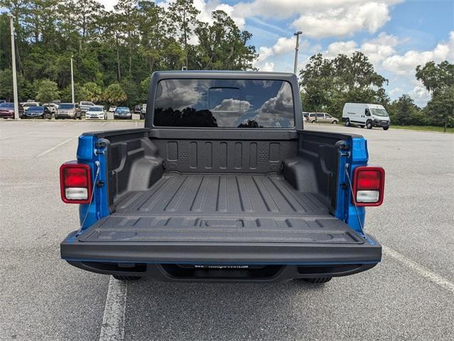new 2025 Jeep Gladiator car, priced at $48,905