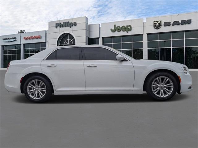 used 2021 Chrysler 300 car, priced at $23,497