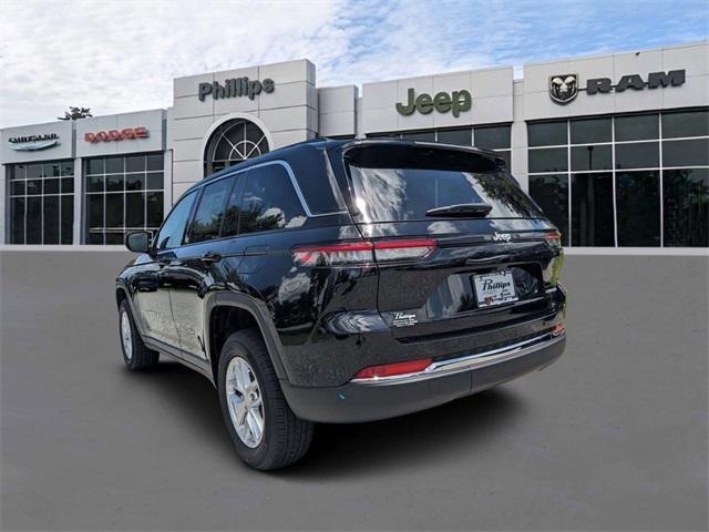 new 2024 Jeep Grand Cherokee car, priced at $41,998