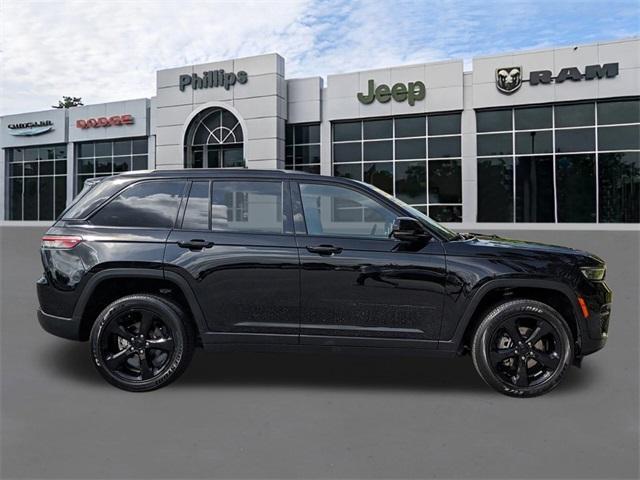 used 2023 Jeep Grand Cherokee car, priced at $34,663