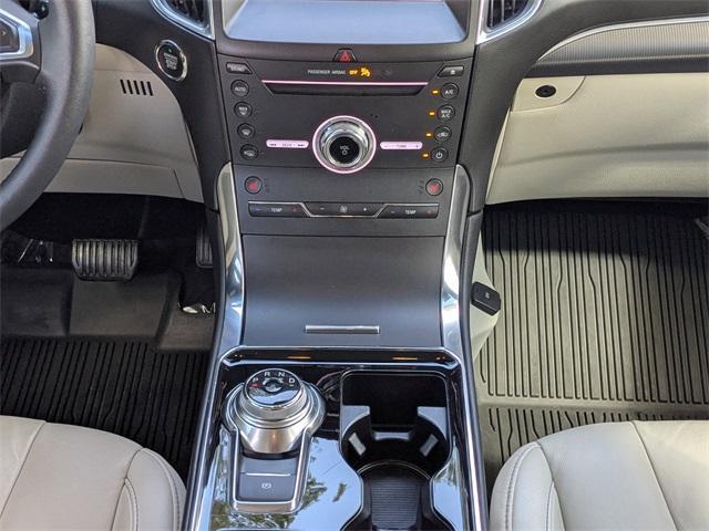 used 2019 Ford Edge car, priced at $18,000