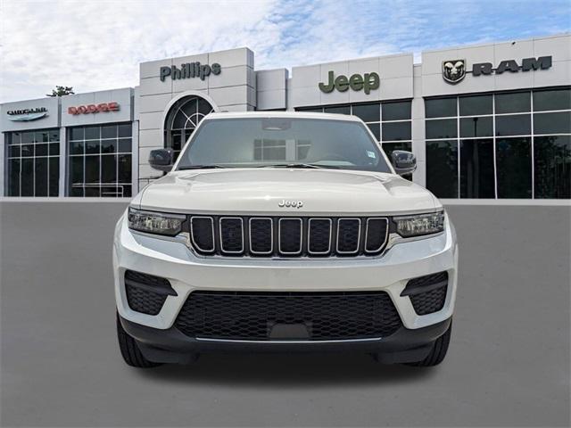 new 2025 Jeep Grand Cherokee car, priced at $39,455
