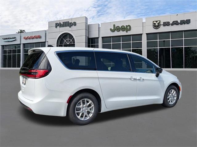 new 2026 Chrysler Pacifica car, priced at $44,065