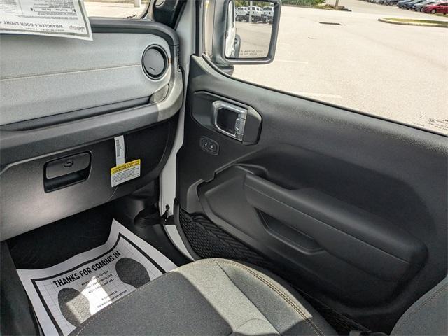 new 2025 Jeep Wrangler car, priced at $39,326