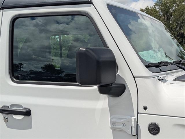new 2025 Jeep Wrangler car, priced at $39,326