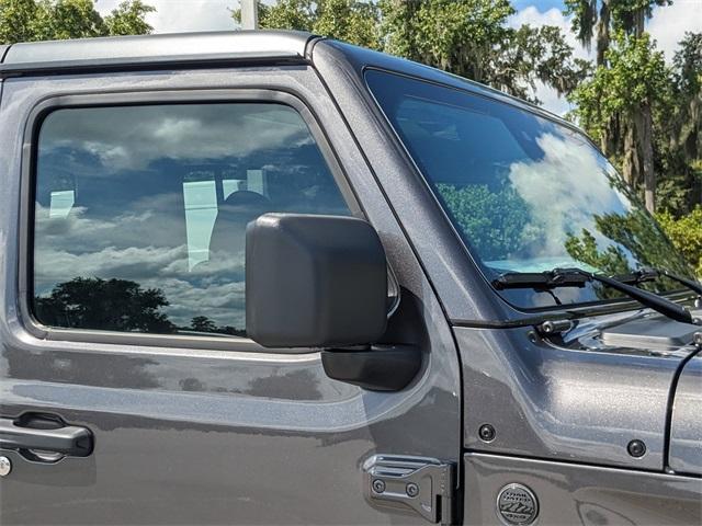 new 2025 Jeep Gladiator car, priced at $48,905