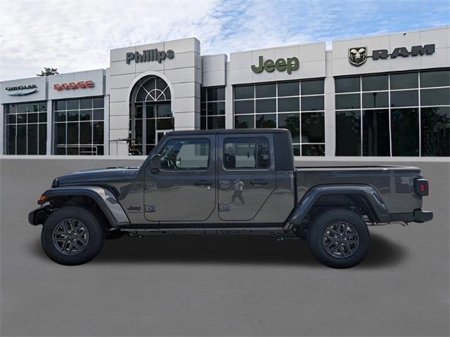 new 2025 Jeep Gladiator car, priced at $48,905
