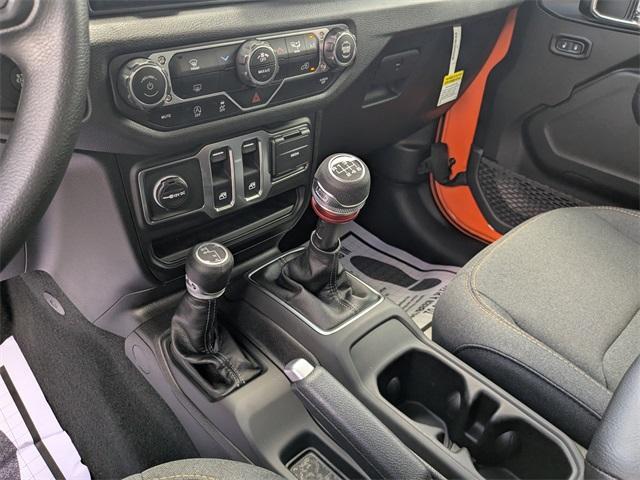 new 2025 Jeep Wrangler car, priced at $34,558