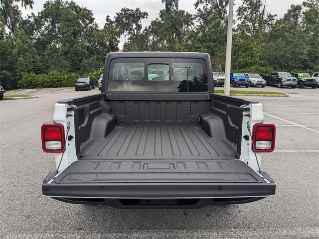 new 2025 Jeep Gladiator car, priced at $42,515