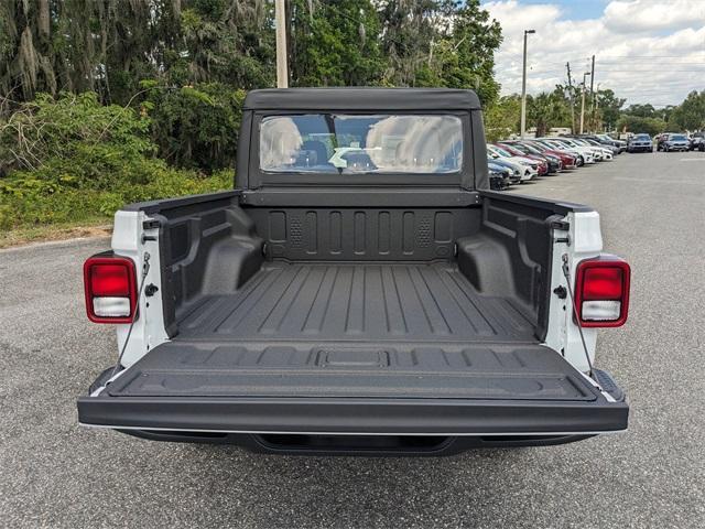 new 2025 Jeep Gladiator car, priced at $40,820