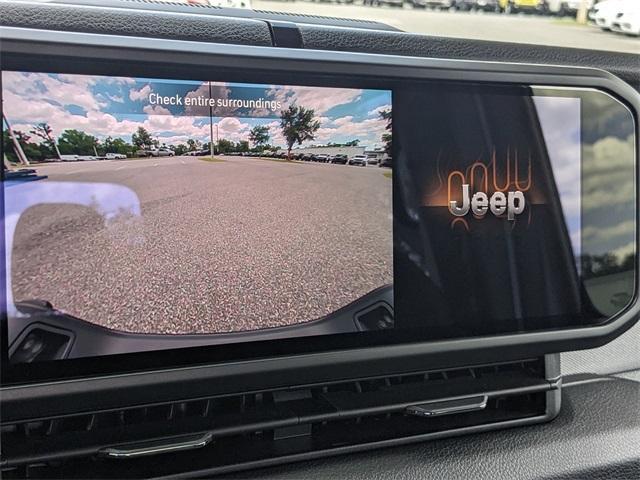 new 2025 Jeep Gladiator car, priced at $40,820