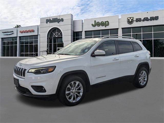 used 2019 Jeep Cherokee car, priced at $17,999