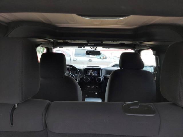 used 2015 Jeep Wrangler Unlimited car, priced at $17,995
