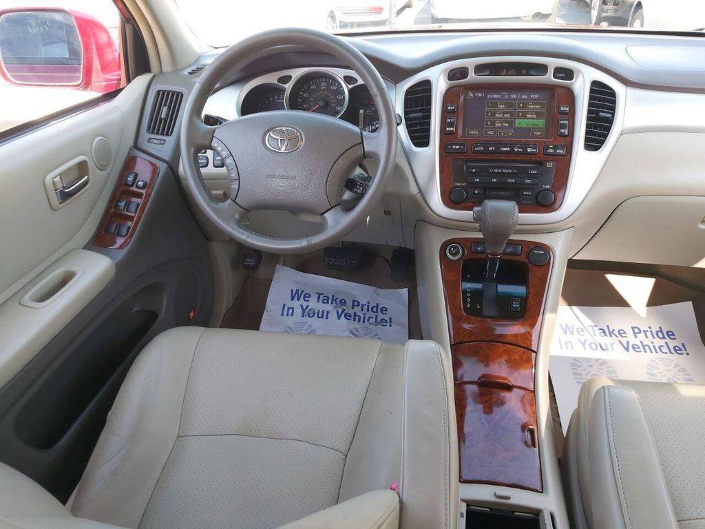 used 2007 Toyota Highlander car, priced at $7,995