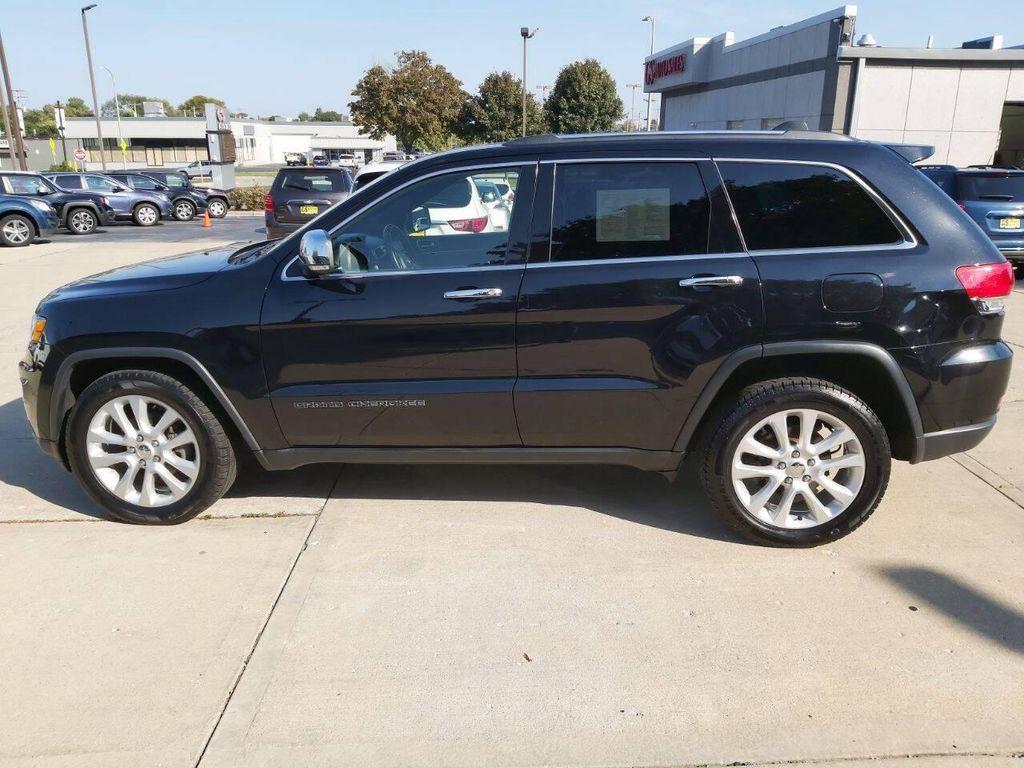 used 2017 Jeep Grand Cherokee car, priced at $18,995
