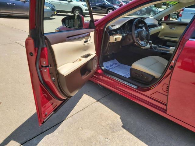 used 2016 Lexus ES 350 car, priced at $17,995