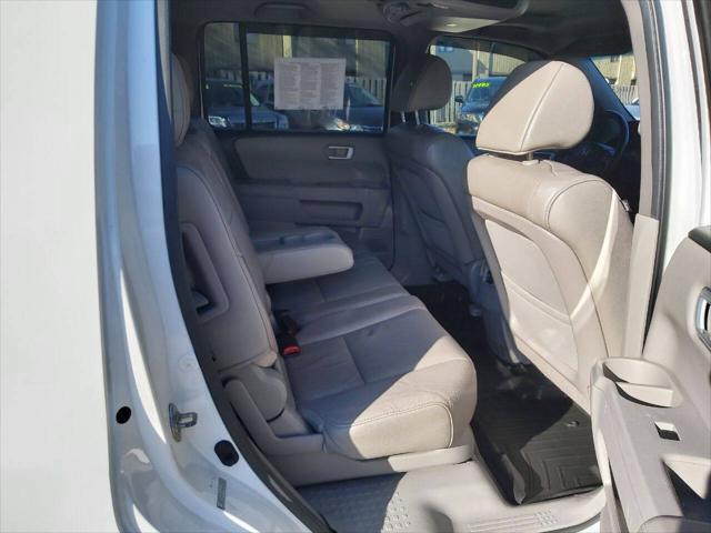 used 2012 Honda Pilot car, priced at $11,995