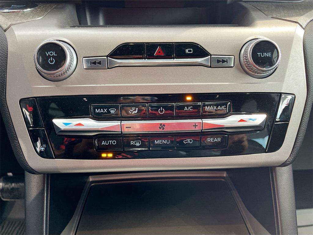 used 2022 Ford Explorer car, priced at $29,000