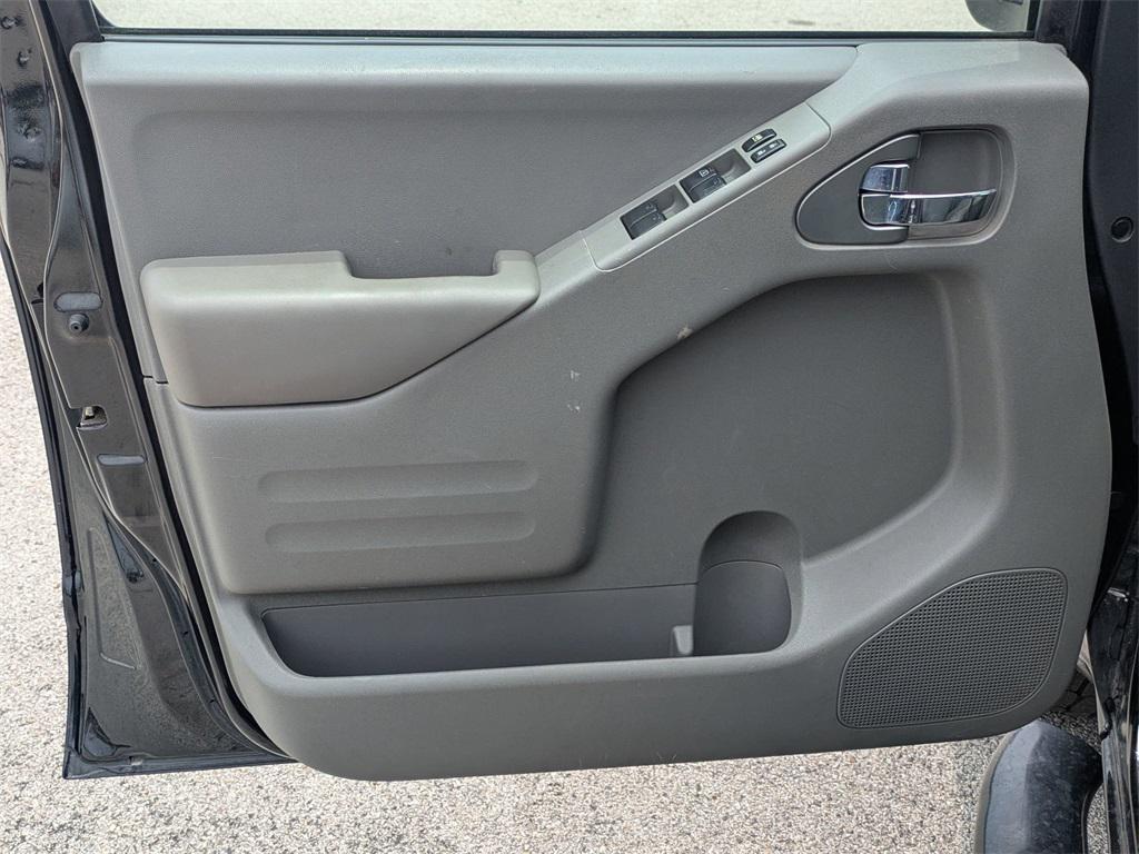 used 2021 Nissan Frontier car, priced at $21,500