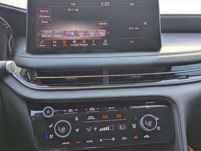 used 2023 INFINITI QX60 car, priced at $35,000